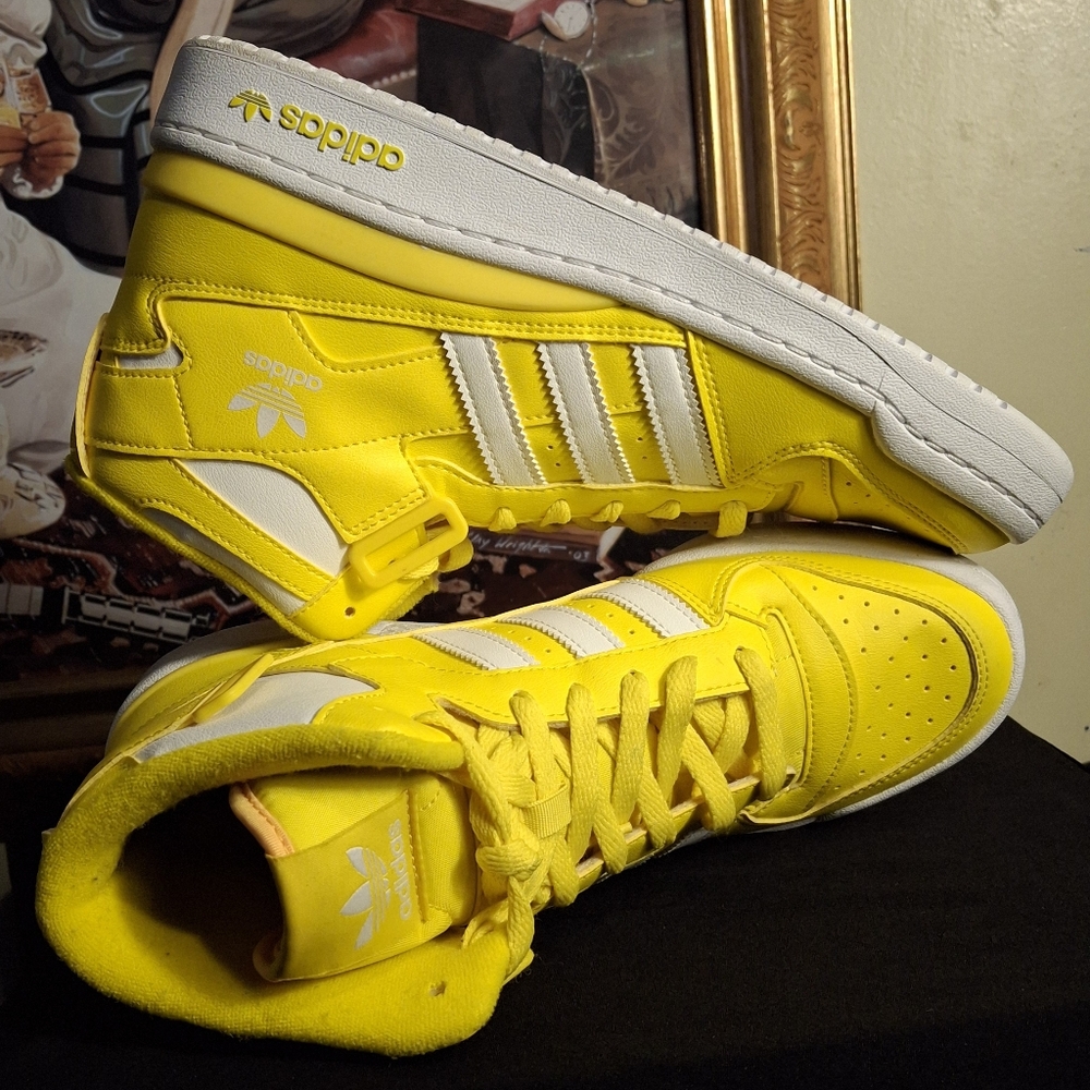 Adidas Bright Yellow Sneakers - Picture 12 of 12